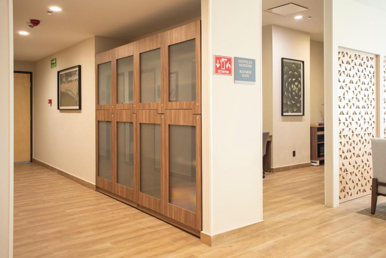 Hotel Candlewood - Guadalajara Galerias By Ihg
